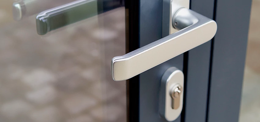 Broken Door Lock Cylinder Repair in Madera Acres, California