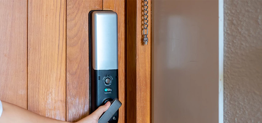 Home Security Electronic Locks Upgrades in Madera Acres, CA