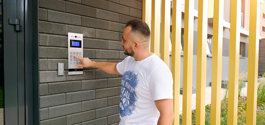 Locksmith Company For Smart Lock System Installation in Madera Acres, California